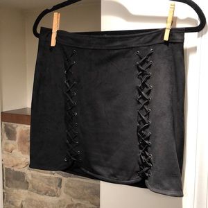 Black mini skirt small